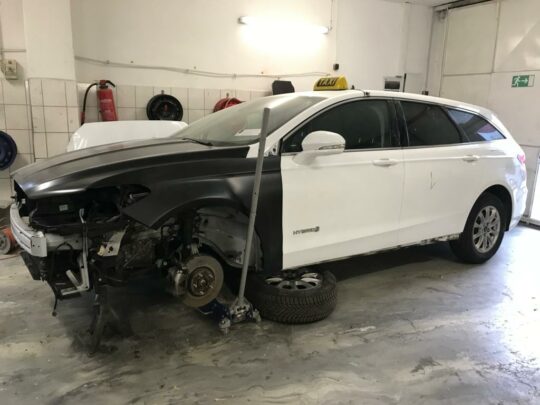 K&K Unfallinstandsetzug 2 11